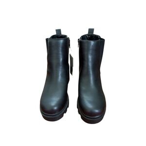 Black Faux Leather Lug Sole Chelsea‎ Boots Chunky Heel Side Zip Women Size 11